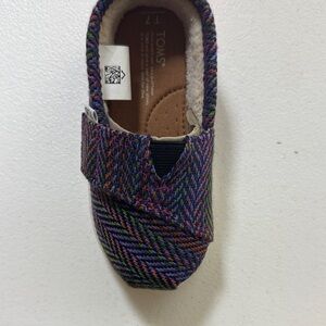 TOMS Kids Colorful Slip-On Slippers